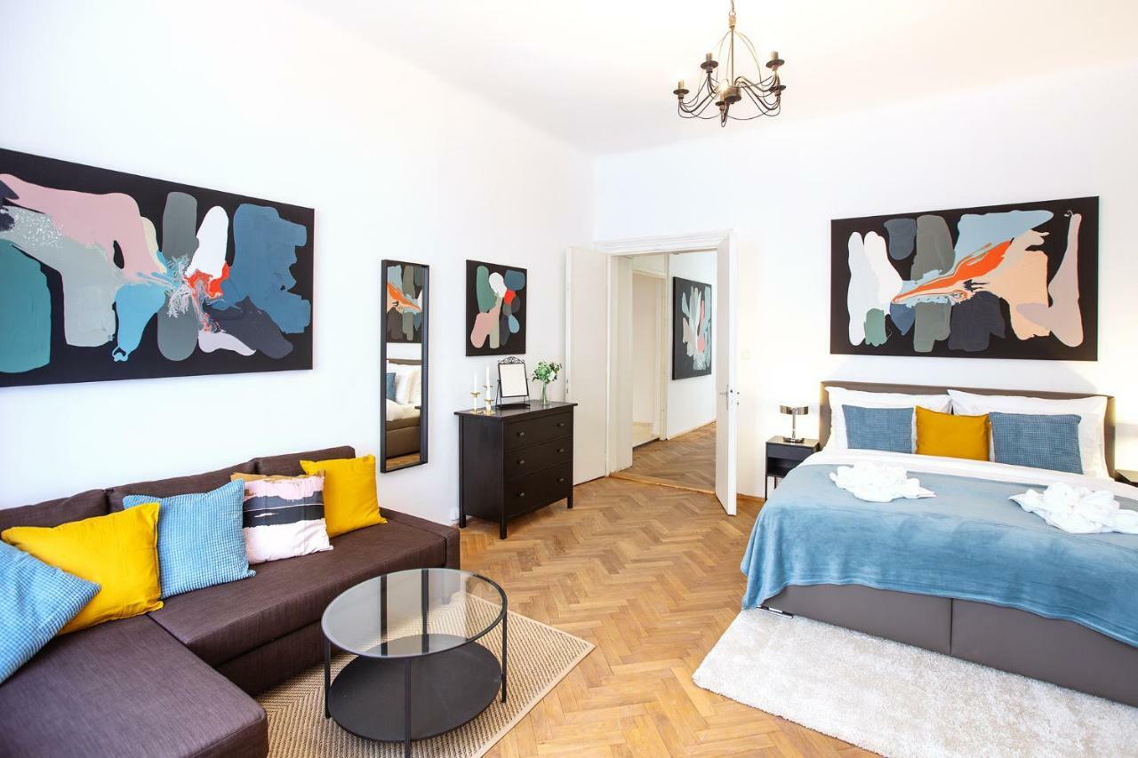 5Br 2Bath Family Apt 5Mins To Wenceslas Square 프라하 외부 사진