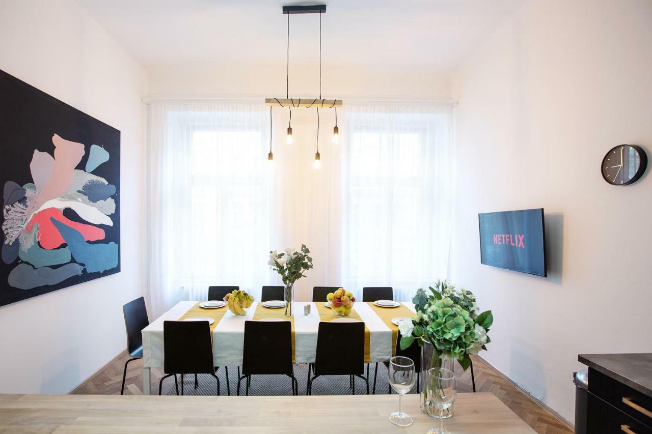 5Br 2Bath Family Apt 5Mins To Wenceslas Square 프라하 외부 사진